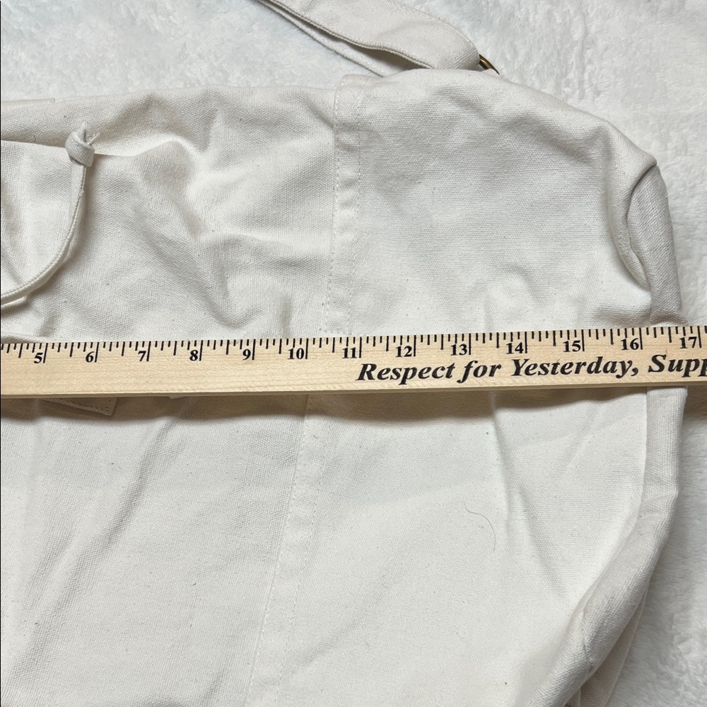 Chic White Canvas Backpack - Picture 5 of 6